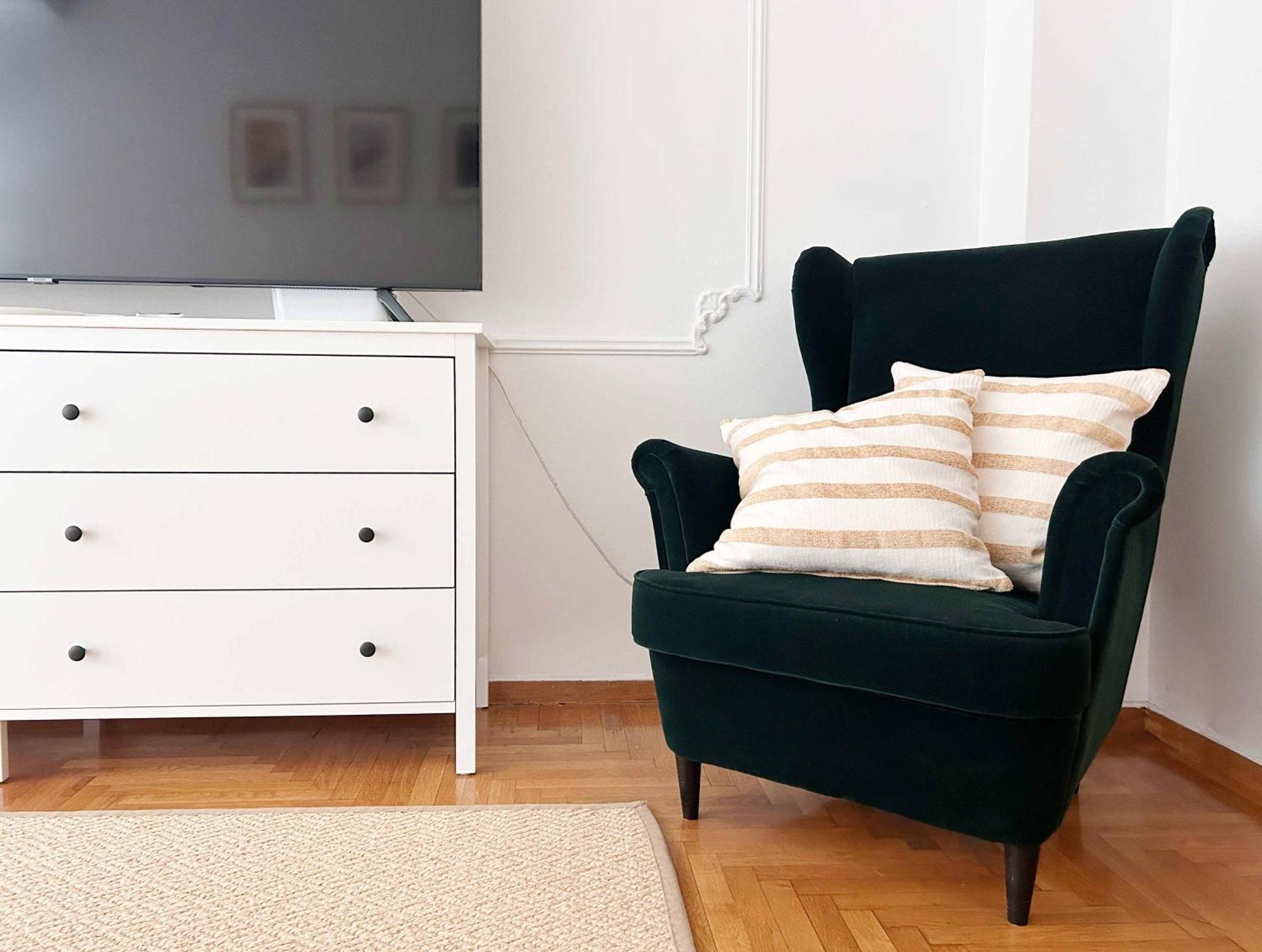 Cozy 1br In Art-filled Area Near Landmarks Appartement Athènes