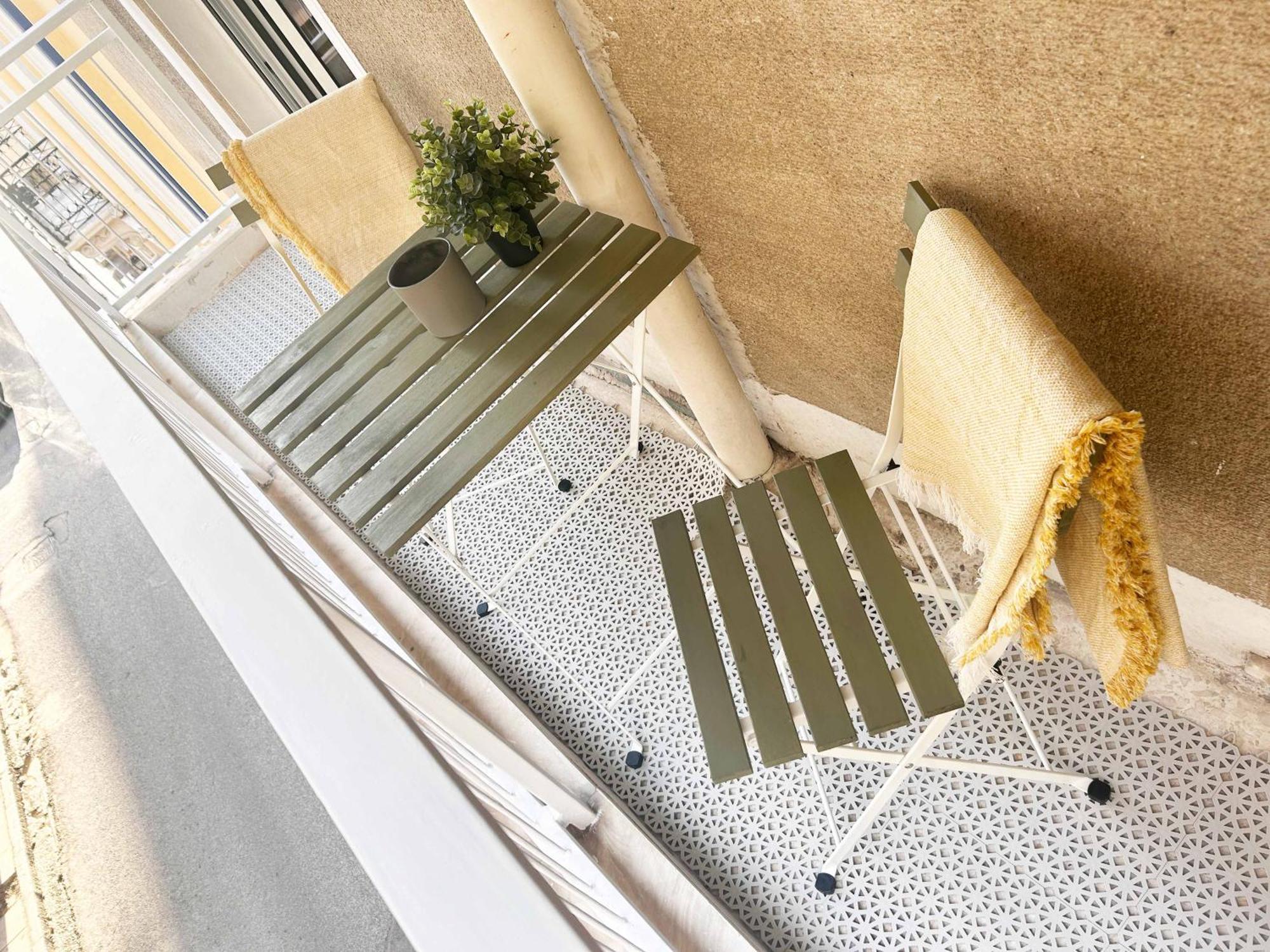 Appartement Cozy 1br In Art-filled Area Near Landmarks Athènes
